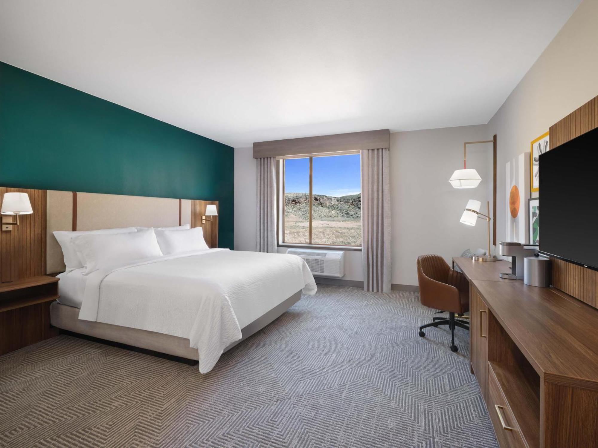 Holiday Inn La Verkin - Zion Park By Ihg Bagian luar foto