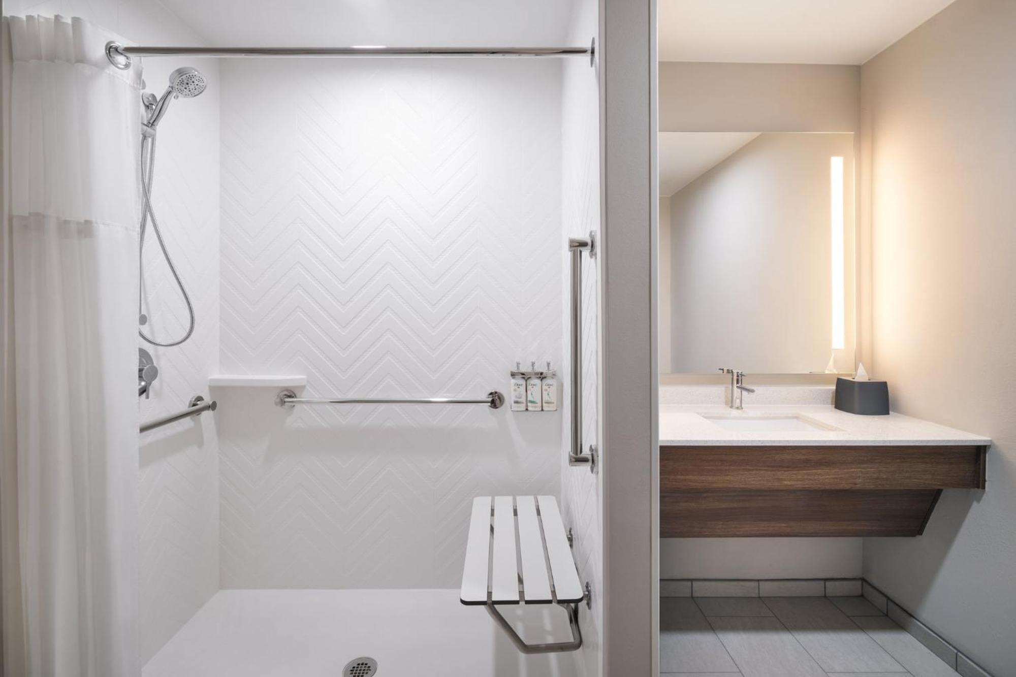 Holiday Inn La Verkin - Zion Park By Ihg Bagian luar foto