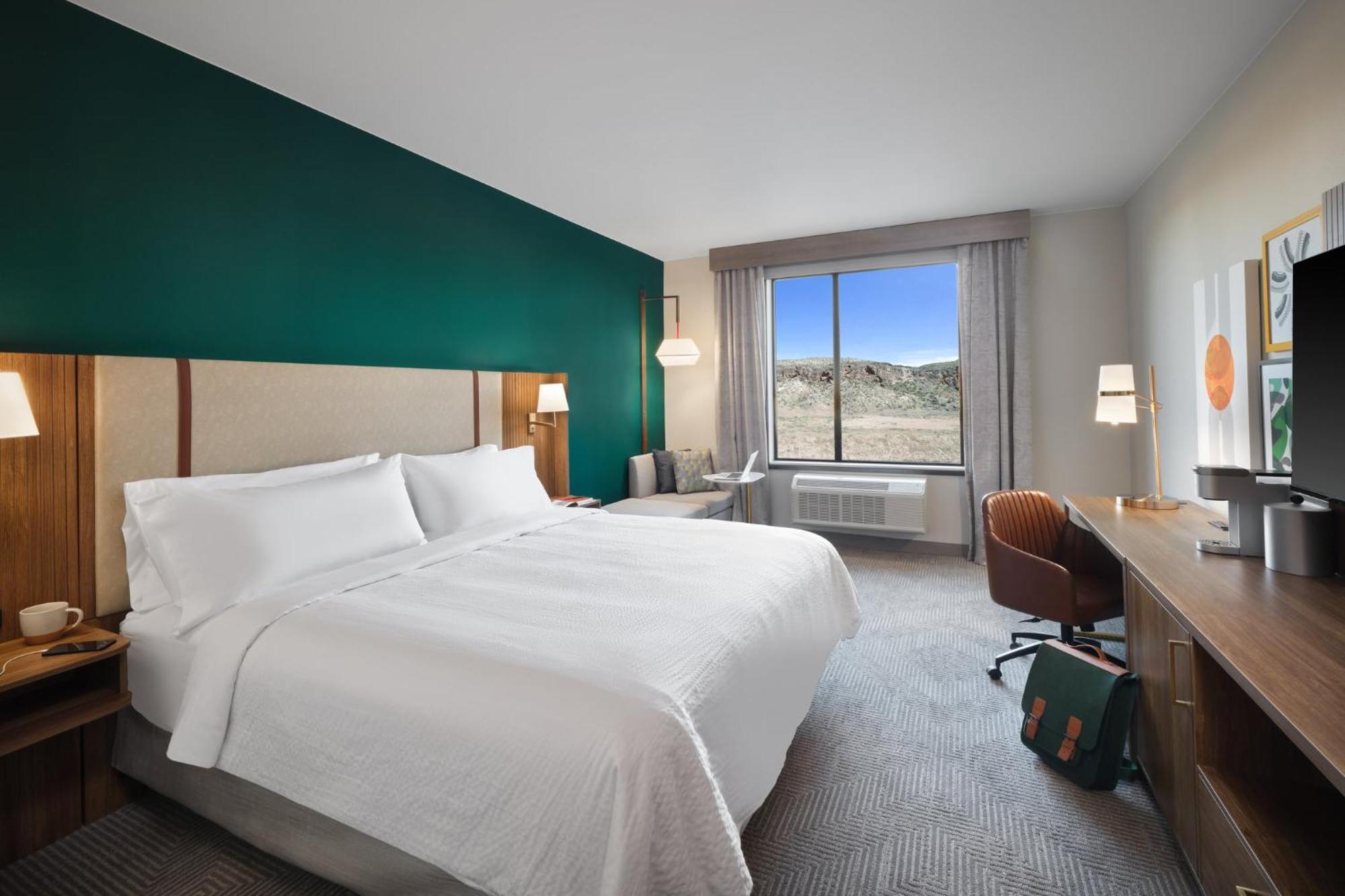 Holiday Inn La Verkin - Zion Park By Ihg Bagian luar foto